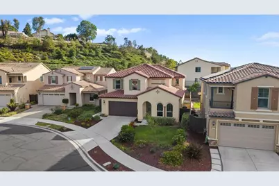 261 Flores Lane, Vista, CA 92083 - Photo 2
