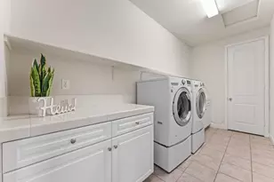 261 Flores Ln, Vista, CA 92083 - Photo 24