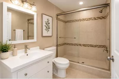 844 Raintree Place, Vista, CA 92084 - Photo 10