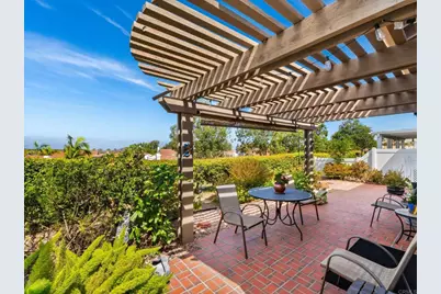 4564 Cordoba Way, Oceanside, CA 92056 - Photo 2