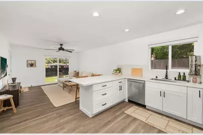 212 Gloxina St, Encinitas, CA 92024 - Photo 10