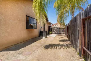 5327 Mead St, Oceanside, CA 92056 - Photo 16