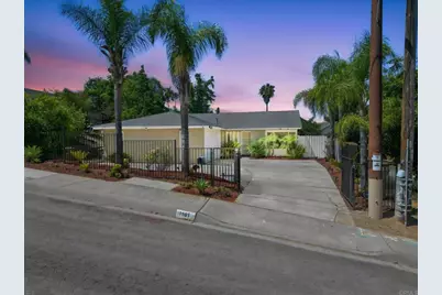 1161 N Rose St, Escondido, CA 92027 - Photo 2