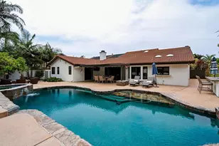 2027 Bruceala Ct, Cardiff by the Sea, CA 92007 - Photo 2