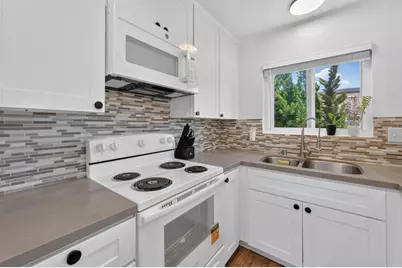 10466 Caminito Sulmona, San Diego, CA 92129 - Photo 6