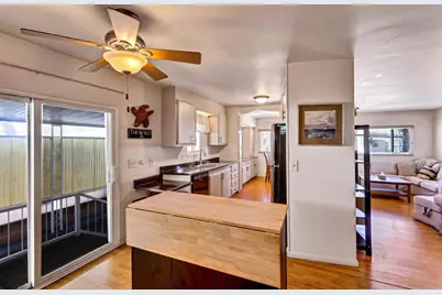 218 Mockingbird Lane, Oceanside, CA 92057 - Photo 10