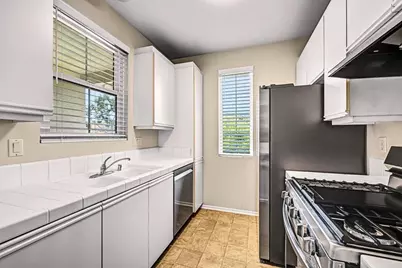 10915 Sabre Hill #364, San Diego, CA 92128 - Photo 10