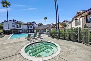 10915 Sabre Hill Dr, San Diego, CA 92128 - Photo 26