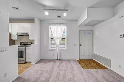 10915 Sabre Hill Drive #364, San Diego, CA 92128 - Photo 8