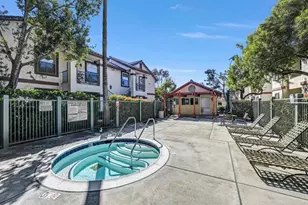 10915 Sabre Hill Dr, San Diego, CA 92128 - Photo 24