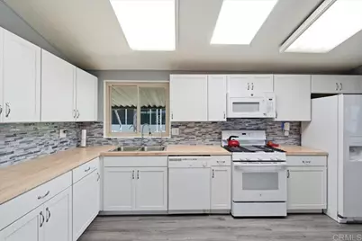 276 N El Camino Real #80, Oceanside, CA 92058 - Photo 2