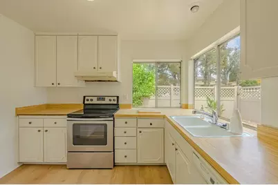 239 Eveningside, Escondido, CA 92026 - Photo 6