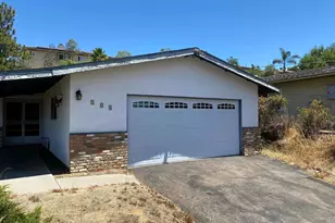 544 Barnaville Ln, San Marcos, CA 92069 - Photo 2
