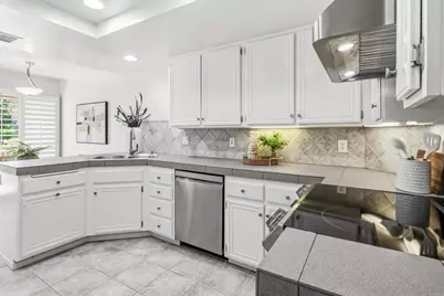 1260 Via Portofino, San Marcos, CA 92078 - Photo 24