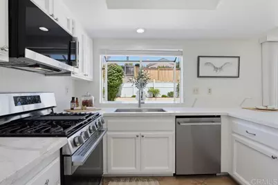 3444 Meadow View Drive, Oceanside, CA 92058 - Photo 14