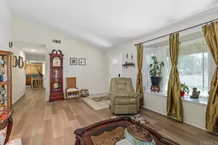 9209 Agave Pl, Riverside, CA 92503 - Photo 4