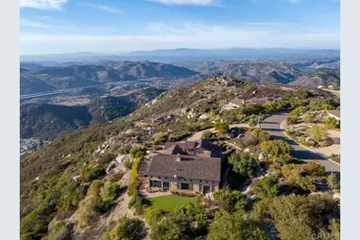 29472 Welk Highland Dr., Escondido, CA 92026 - Photo 2