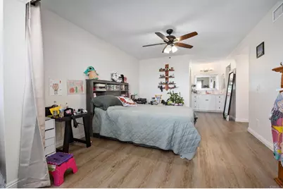 221 Stage Coach Road, Oceanside, CA 92057 - Photo 18