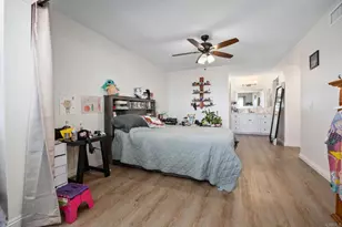 221 Stage Coach Rd, Oceanside, CA 92057 - Photo 18