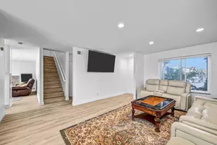9378 Twin Mountain Cir, San Diego, CA 92126 - Photo 2