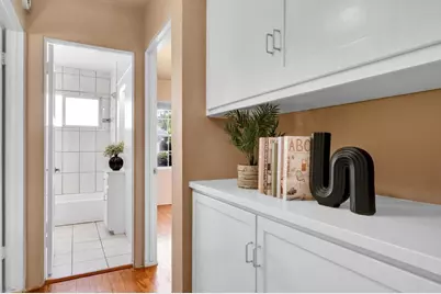 1060 Pacific Beach Drive, San Diego, CA 92109 - Photo 24