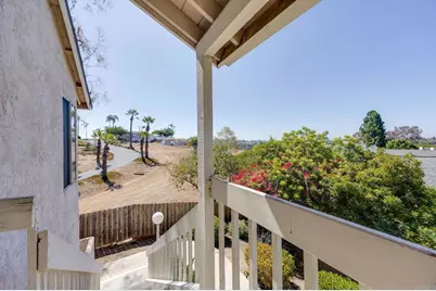 201 Diamond Way #222, Vista, CA 92083 - Photo 4
