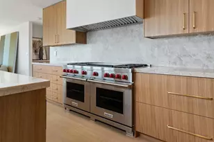 1553 Copa De Oro Dr, La Jolla, CA 92037 - Photo 18