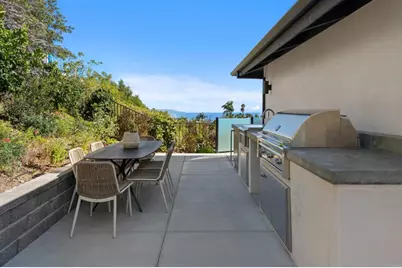 1553 Copa De Oro Drive, La Jolla, CA 92037 - Photo 38