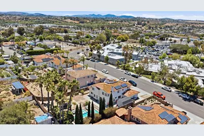 2077 Westwood Road, Vista, CA 92083 - Photo 36