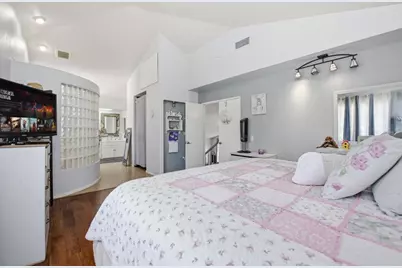 2077 Westwood Road, Vista, CA 92083 - Photo 20
