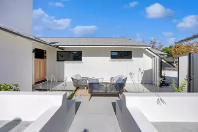 3221 Kempton Drive, Los Alamitos, CA 90720 - Photo 4