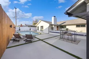 3221 Kempton Dr, Los Alamitos, CA 90720 - Photo 46