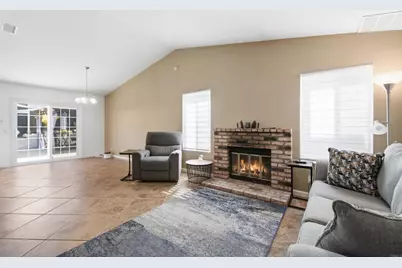1549 Spring Creek Lane, Oceanside, CA 92057 - Photo 6