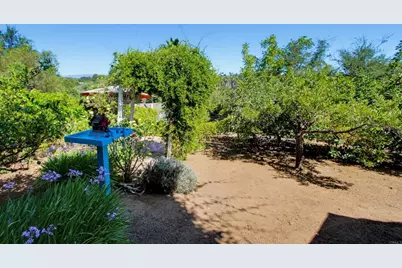 2202 Crest Hill Lane, Fallbrook, CA 92028 - Photo 54