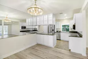183 Sandberg St, Thousand Oaks, CA 91360 - Photo 14