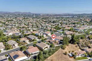 39620 Clos Du Val, Murrieta, CA 92563 - Photo 54