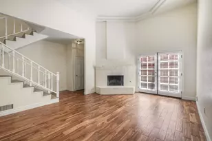 2569 Navarra Dr, Carlsbad, CA 92009 - Photo 8