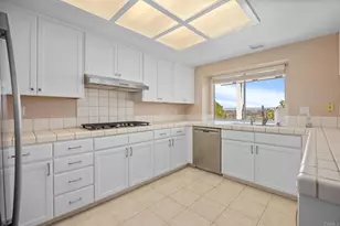 3730 Hillview Way, Oceanside, CA 92056 - Photo 16