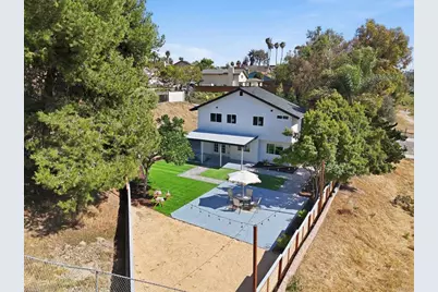 2640 Chestnut Avenue, Carlsbad, CA 92010 - Photo 38