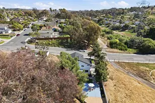 2640 Chestnut Ave, Carlsbad, CA 92010 - Photo 42