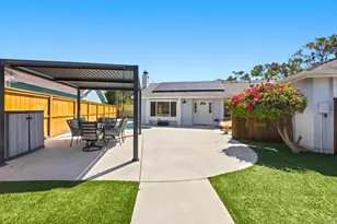 207 Hickoryhill Dr, Encinitas, CA 92024 - Photo 1
