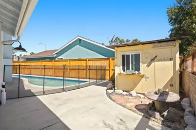 207 Hickoryhill Drive, Encinitas, CA 92024 - Photo 26