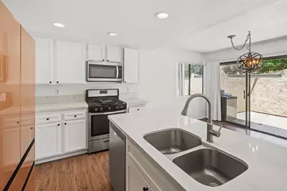 321 N Melrose #C, Vista, CA 92083 - Photo 12