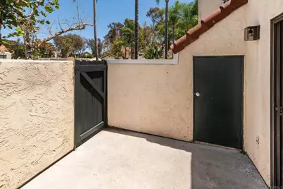321 N Melrose #C, Vista, CA 92083 - Photo 28