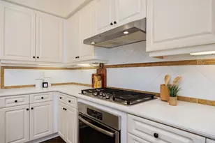 1589 Corte Orchidia, Carlsbad, CA 92011 - Photo 18