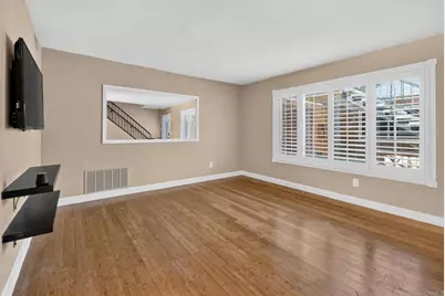 2138 Via Robles, Oceanside, CA 92054 - Photo 2