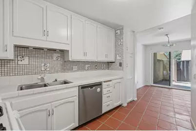 2041 Avenue Of The Trees, Carlsbad, CA 92008 - Photo 10
