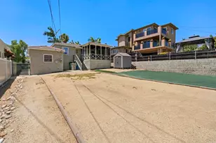 3219 Goldfinch St, San Diego, CA 92103 - Photo 38