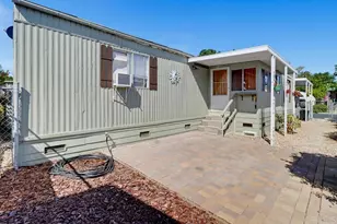 2130 Sunset Dr, Vista, CA 92081 - Photo 26