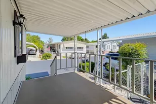 2130 Sunset Dr, Vista, CA 92081 - Photo 24